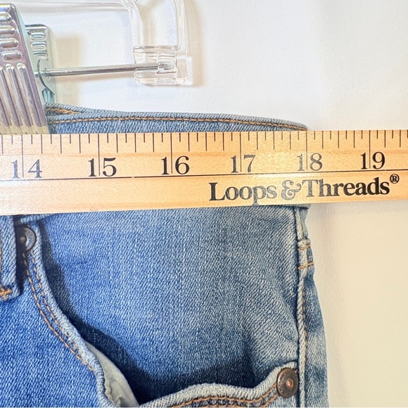 LOFT Women’s Size 12 Modern Cuffed Crop Jeans Blue Distressed Straight Leg Denim - Picture 9 of 15